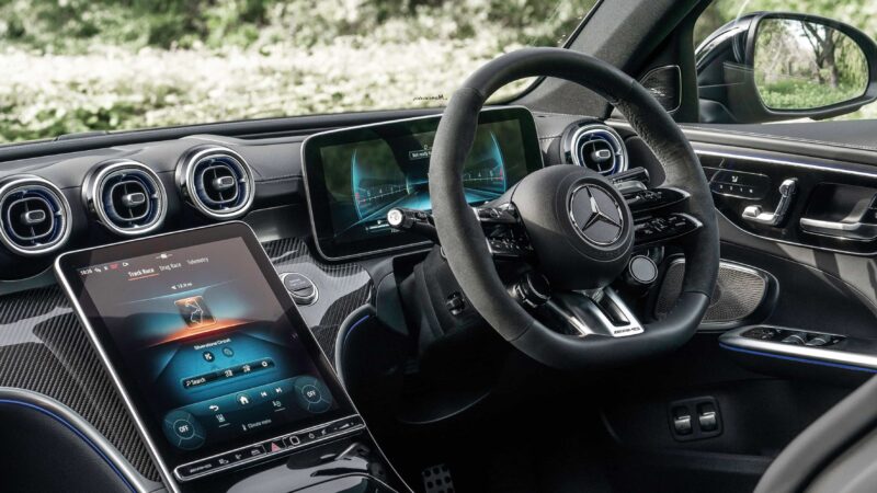 Mercedes-AMG C 63 Estate interior