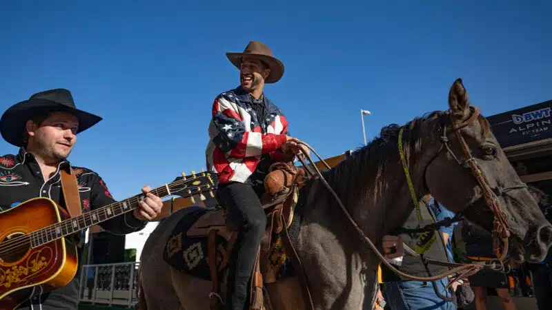 Daniel Ricciardo on horseback ahead of the 2022 F1 United States Grand Prix