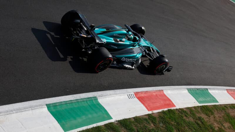 Lance Stroll rounds the Parabolica in qualifying at Monza for the 2024 F1 Italian GP