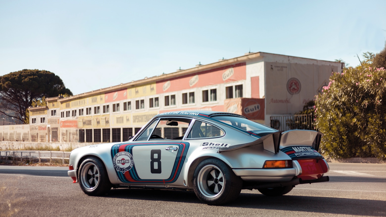 PORSCHE-911-RSR-15