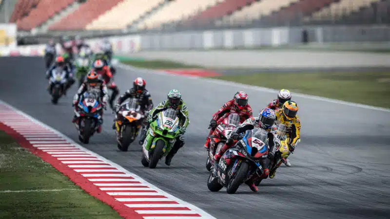 Toprak Razgatlıoğlu leads in 2024 Barcelona World Superbike race