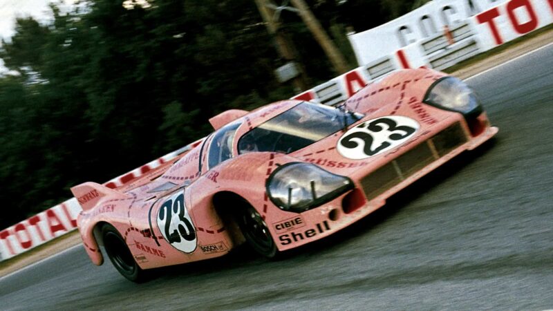 Porsche 917 pink on track