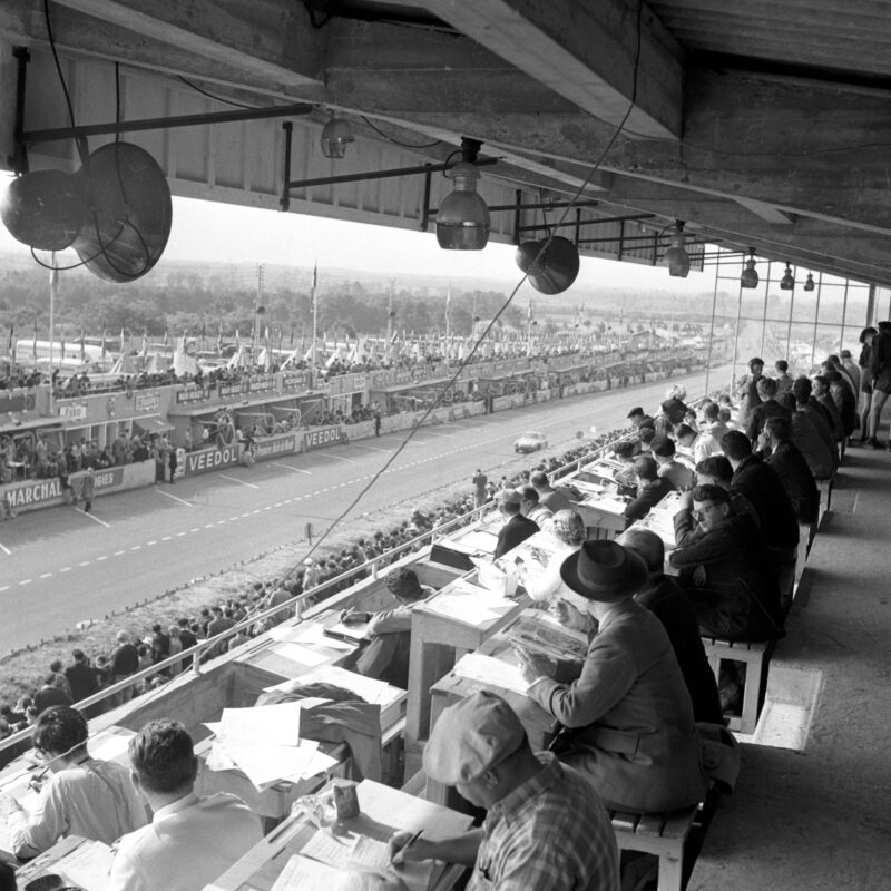 Racing journalism Le mans 1952