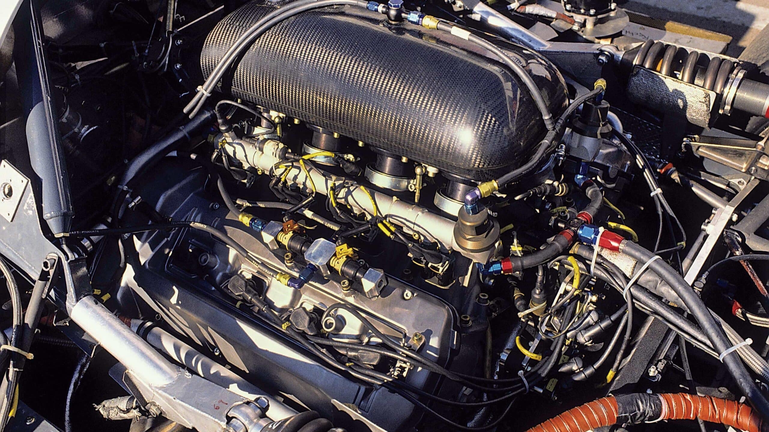 Sauber V8 Engine