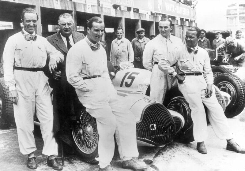 Von Brauchitsch, Neubauer, Dick Seaman, Lang, Caracciola