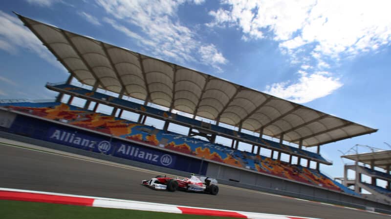 2009 Toyota F1 car in practice for the F1 Turkish Grand Prix