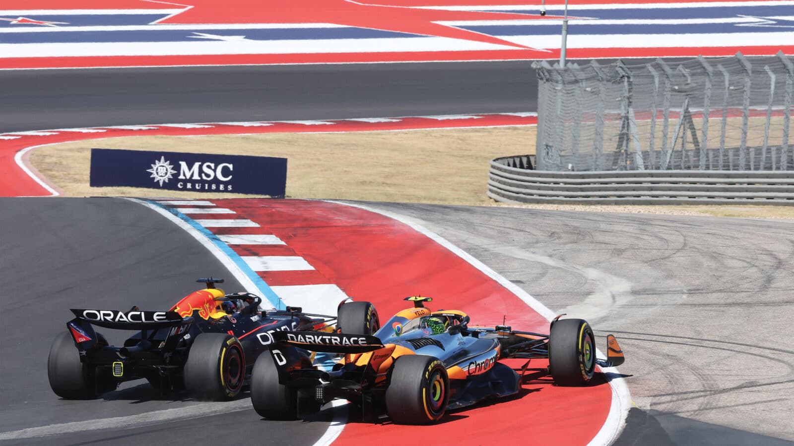 Controversy at the start of the US GP, as Verstappen and Norris test the rules