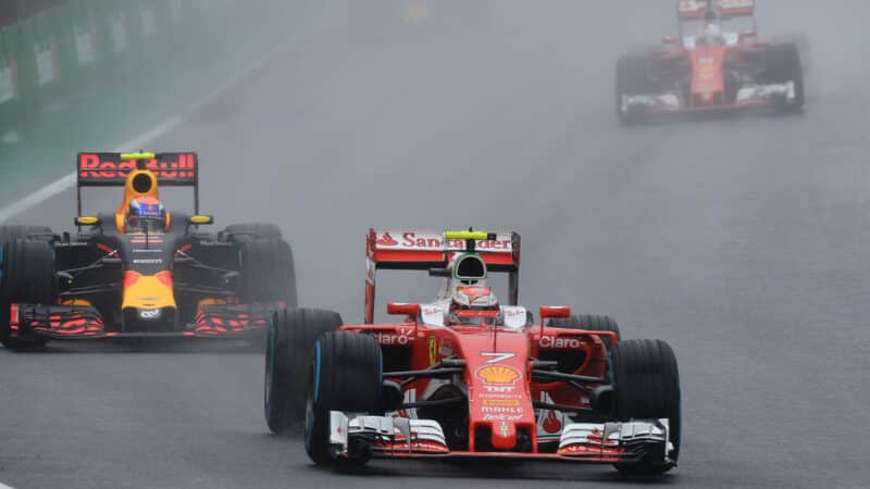 Max Verstappen Red Bull Kimi Raikkonen Ferrari 2016 Brazilian GP