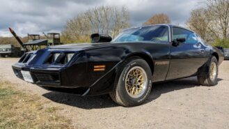 Trans-Am looks, V8 power and ULEZ exempt: Pontiac Firebird is unlikely commuting hero