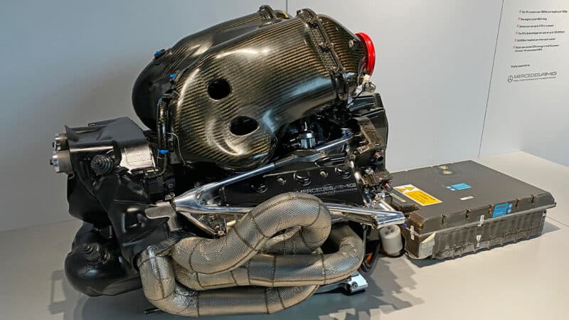 Mercedes hybrid F1 engine