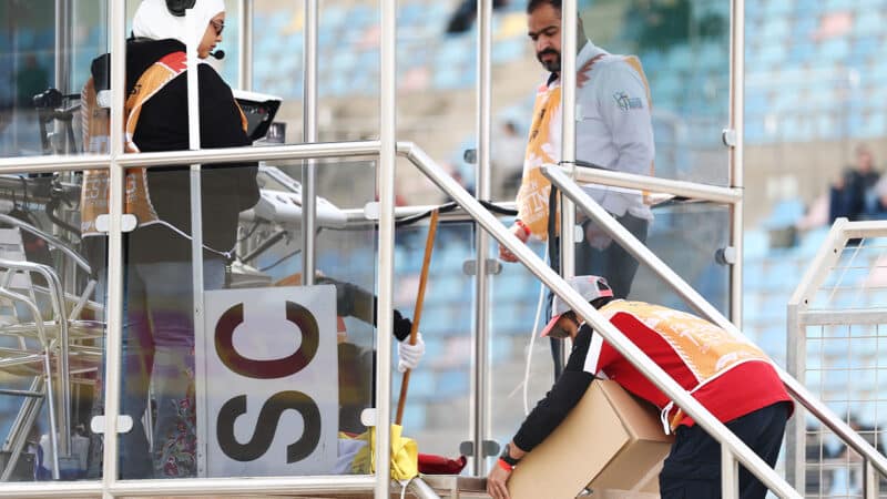 Start gantry at Sakhir circuit where window fell out during 2025 F1 testing