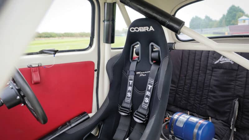 Cobra race seat