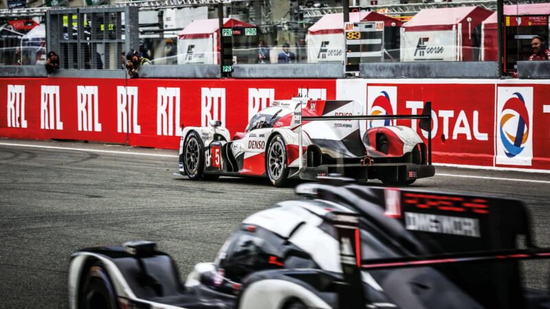 2016 Davidson, Nakajima and Sébastien Buemi’s Toyota Le Mans