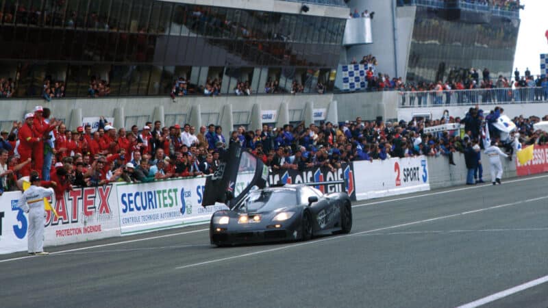 A fairy tale Le Mans for the Ueno Clinic-sponsored McLaren.