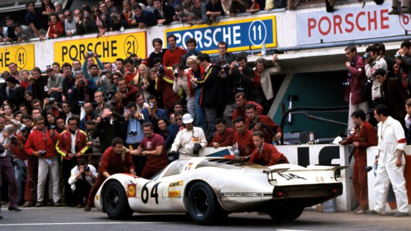 brake issues hampered the Porsche, but also created a breathtaking finish