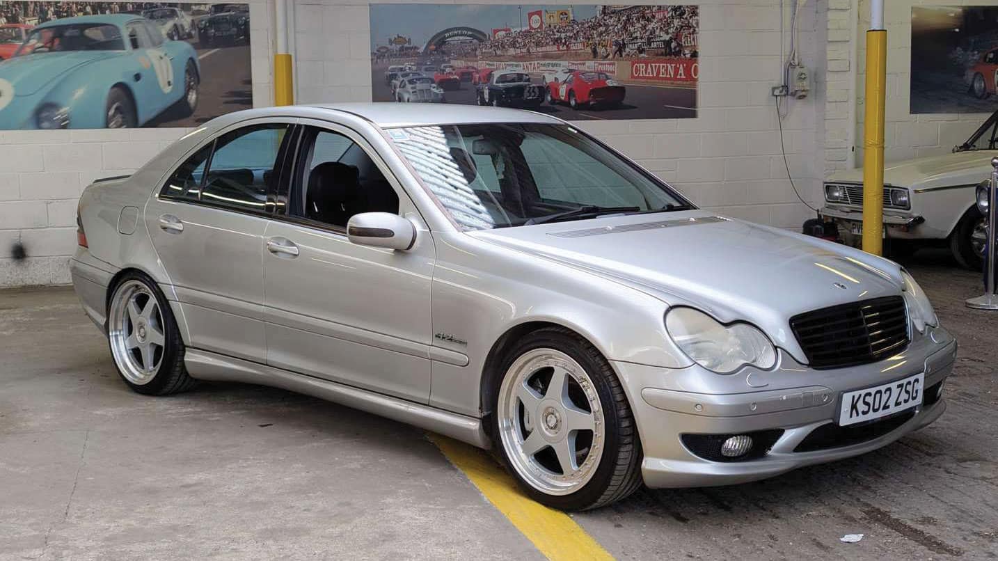 2002 Mercedes-Benz C32 AMG