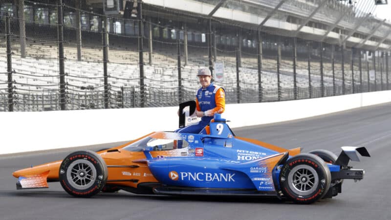 Scott Dixon (10) poses with the pole award for a front row photo for the 106th running of the Indianapolis 500