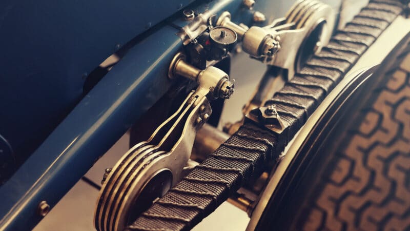 1934 Era R4A suspension
