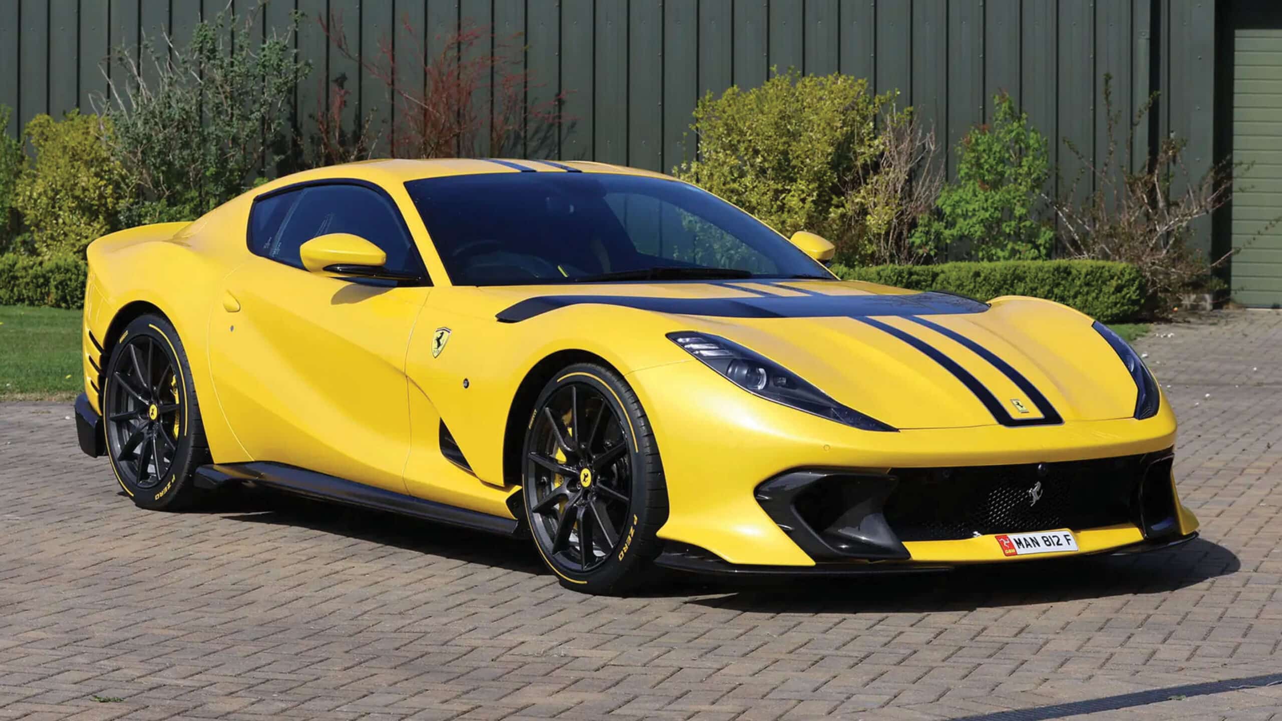 2022 Ferrari 812 Competizione