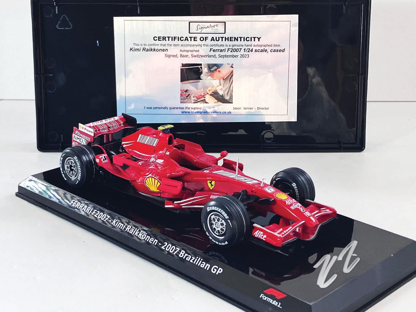 Kimi RÄikkÖnen Signed Ferrari F2007 brazil gp ’07