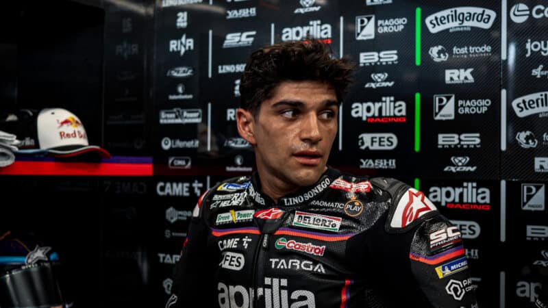 ar-updatejorgemartin-01-800x450.jpg