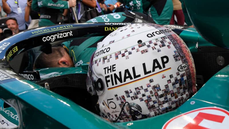 Sebastian Vettel (Aston Martin-Mercedes) with his final lap helmet before the 2022 Abu Dhabi Grand Prix