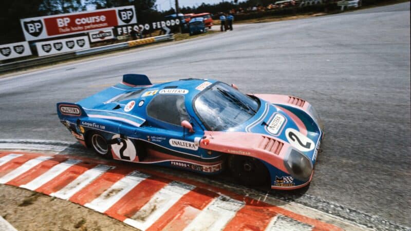 All female team at Le Mans, 1977
