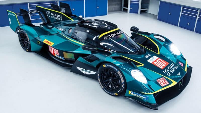 Aston Martin Valkyrie Le Mans Hypercar 8