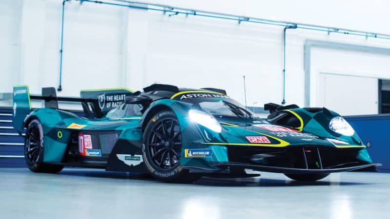 Aston Martin Valkyrie Le Mans Hypercar 9