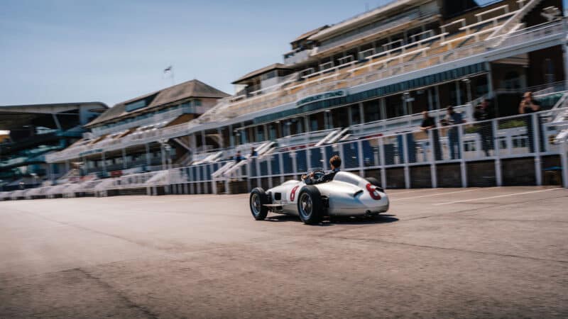 George Russell drives mercedes w196 at Aintree