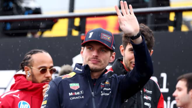 Verstappen and Wolff’s ‘holiday date’ – will F1 champ move to Mercedes?