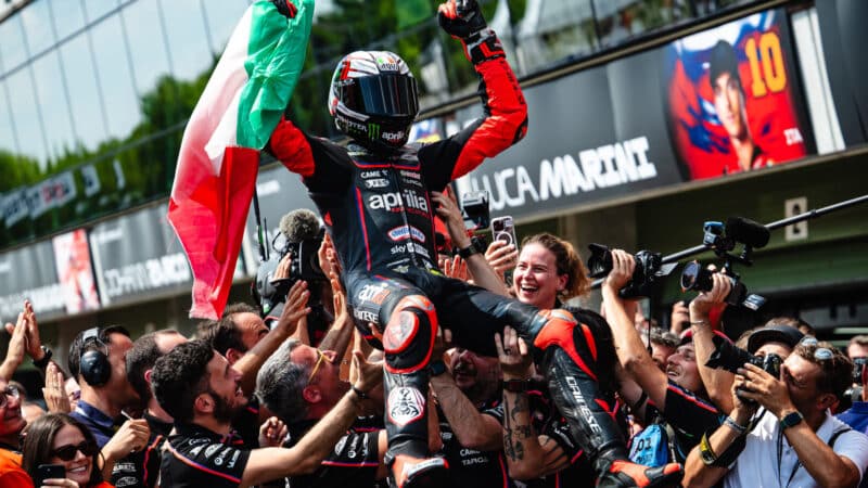 ar-czechgp-saturday-01-800x450.jpg